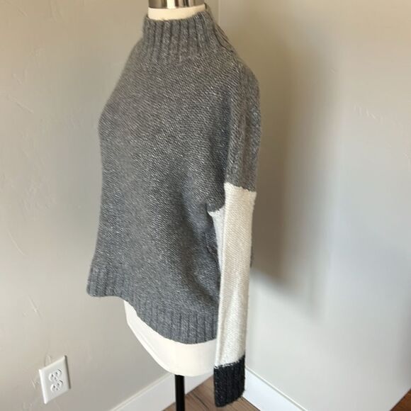 Michael Stars color block sweater - Picture 2 of 5